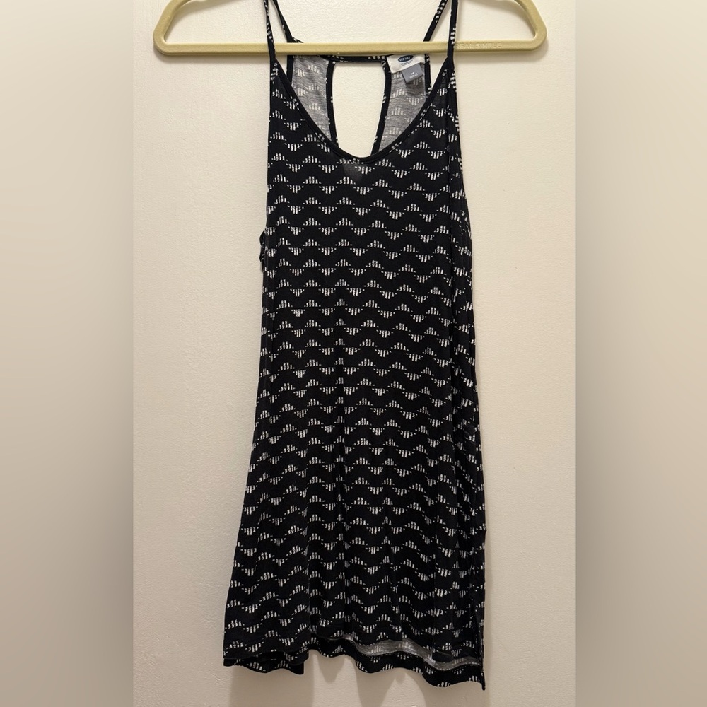 Old Navy Tank with Black and White Pattern